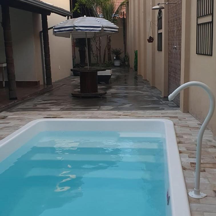 Holiday home Casa De Temporada Com Piscina