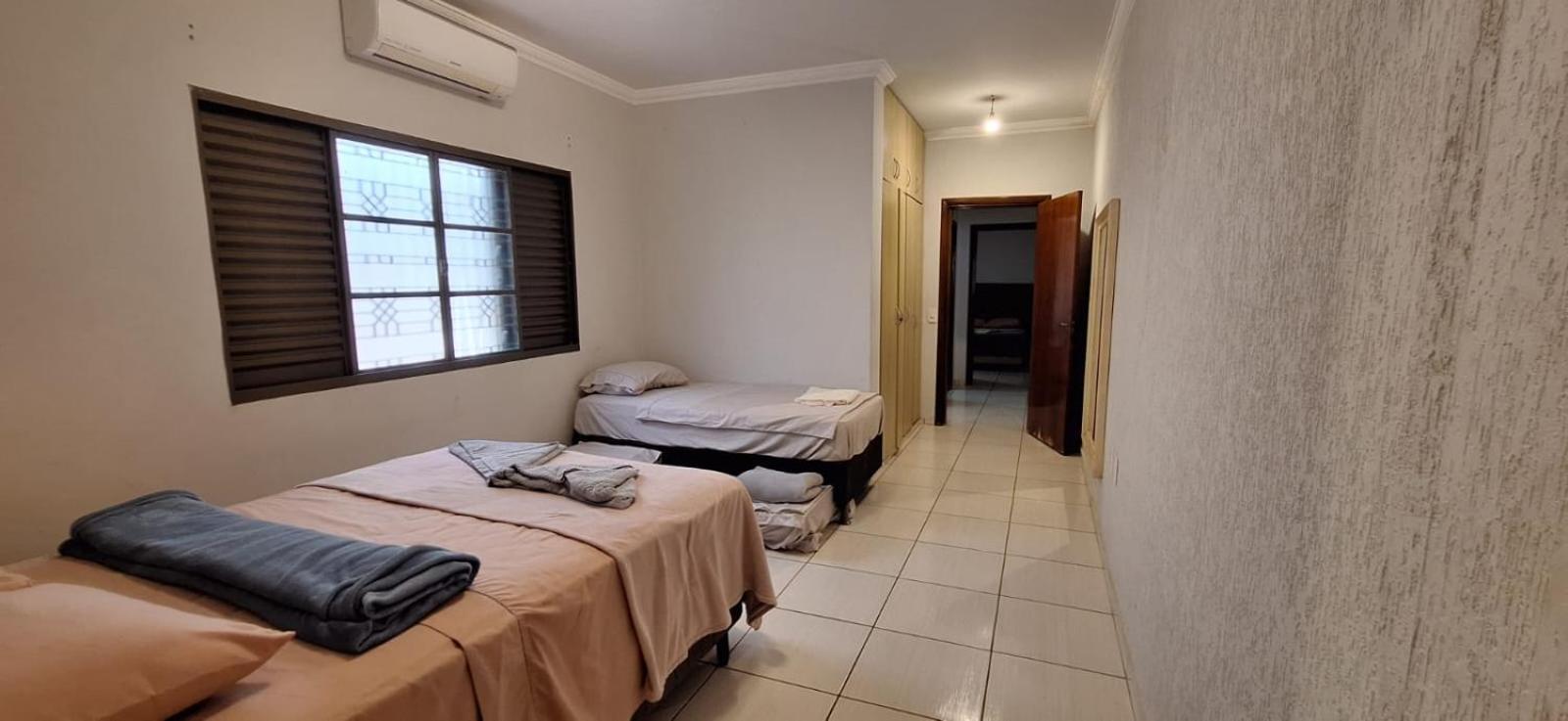 Casa De Temporada Com Piscina Holiday home Uberaba