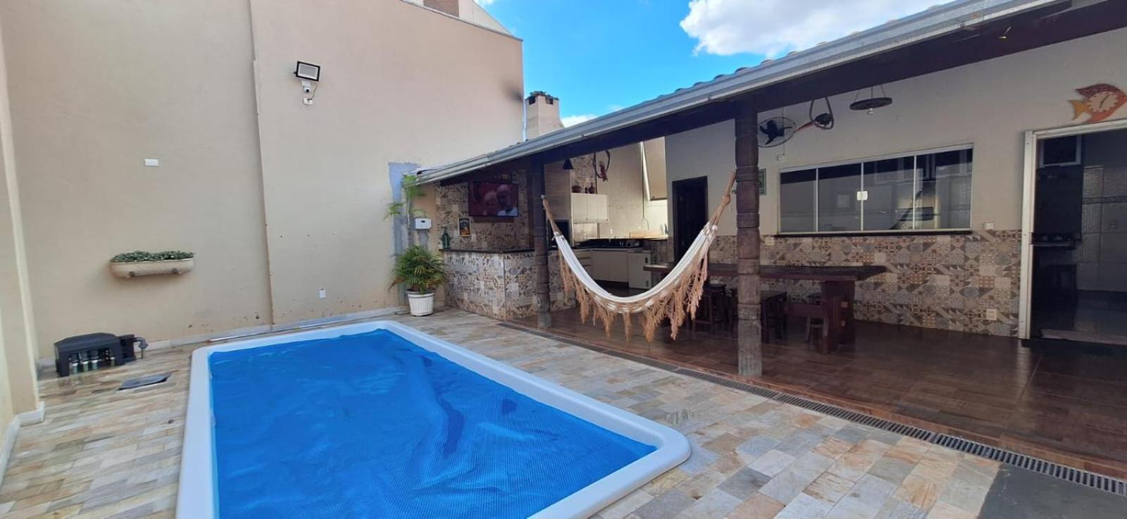 Holiday home Casa De Temporada Com Piscina *