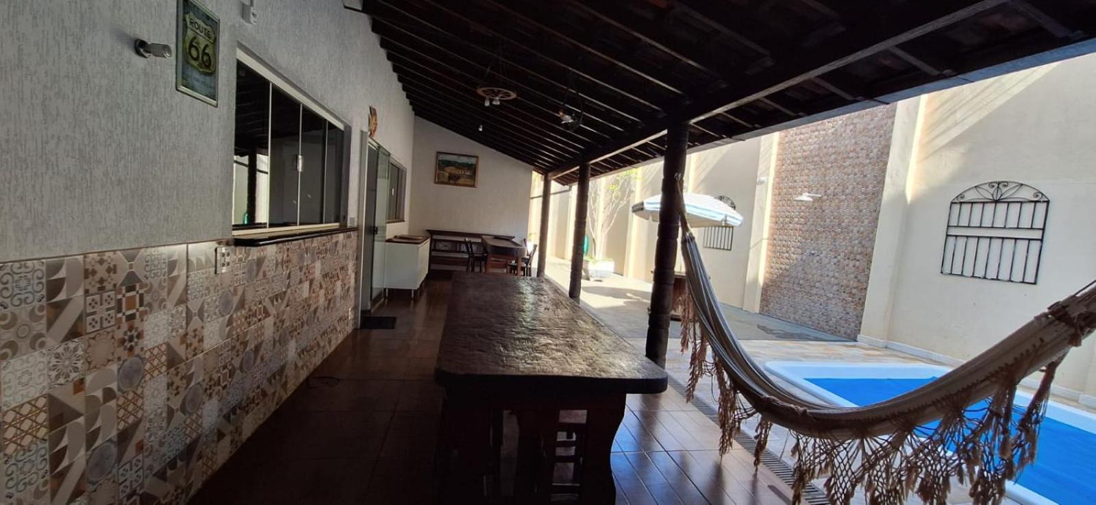Casa De Temporada Com Piscina